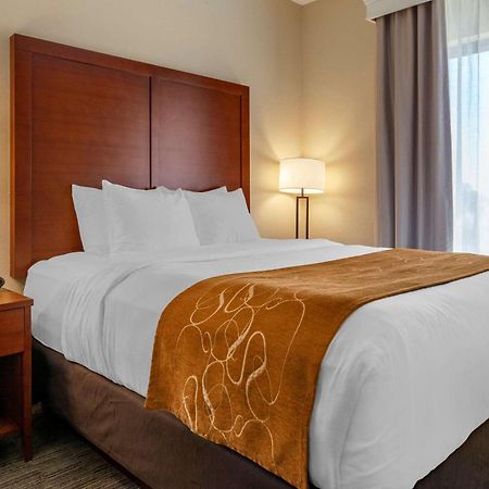 Comfort Suites Oshkosh Luaran gambar