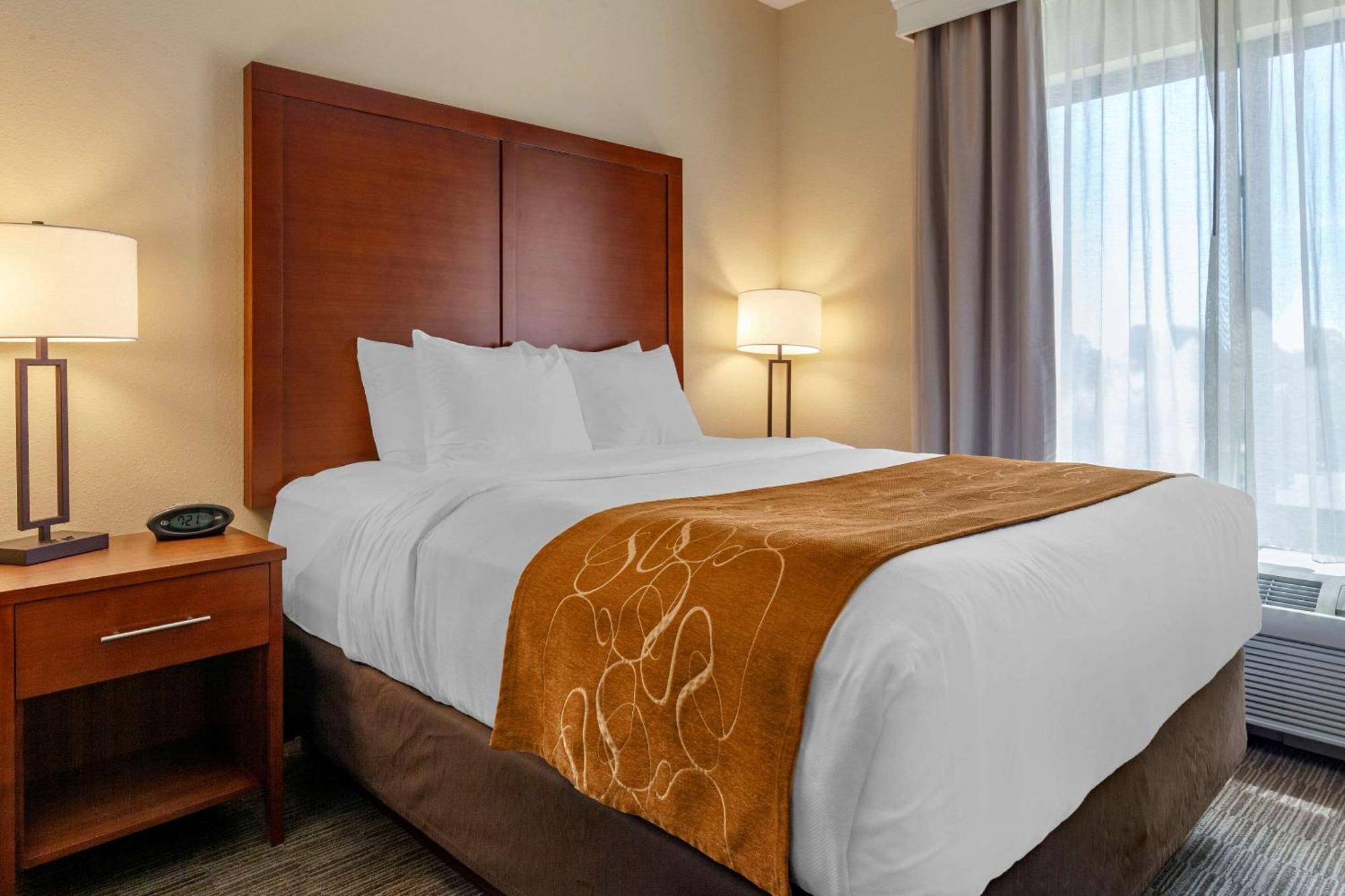 Comfort Suites Oshkosh Luaran gambar