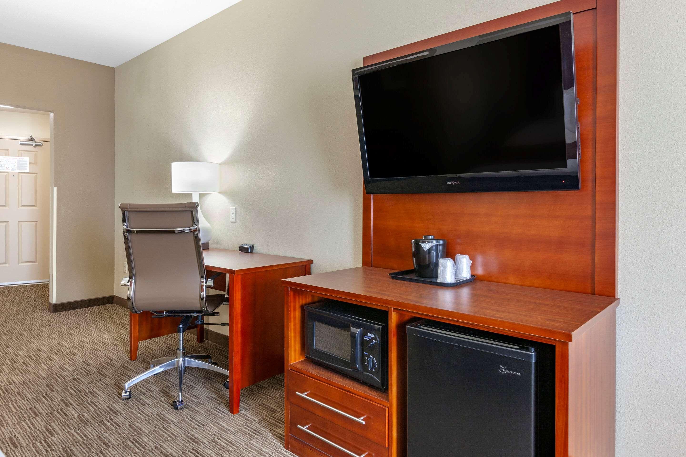 Comfort Suites Oshkosh Luaran gambar