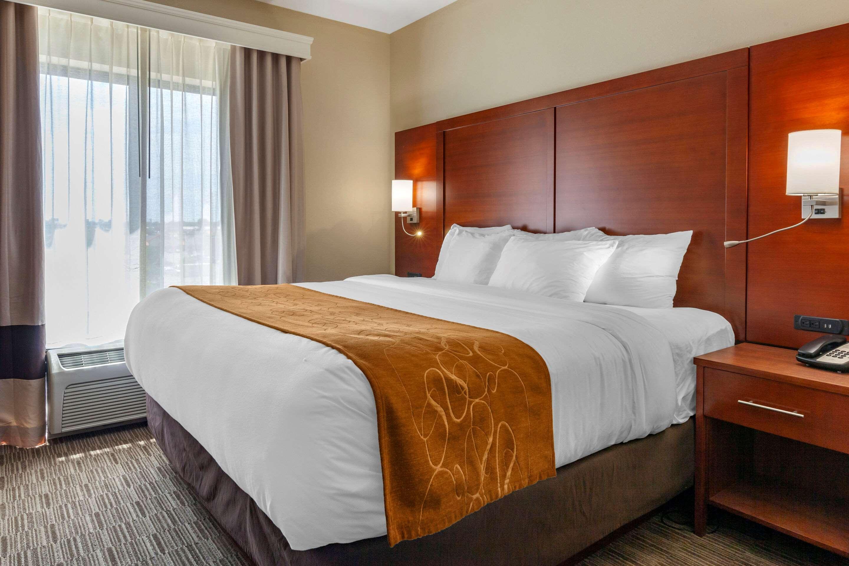 Comfort Suites Oshkosh Luaran gambar