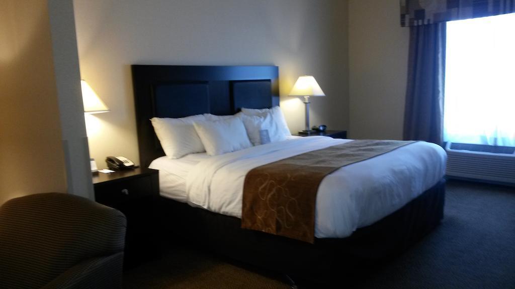 Comfort Suites Oshkosh Luaran gambar