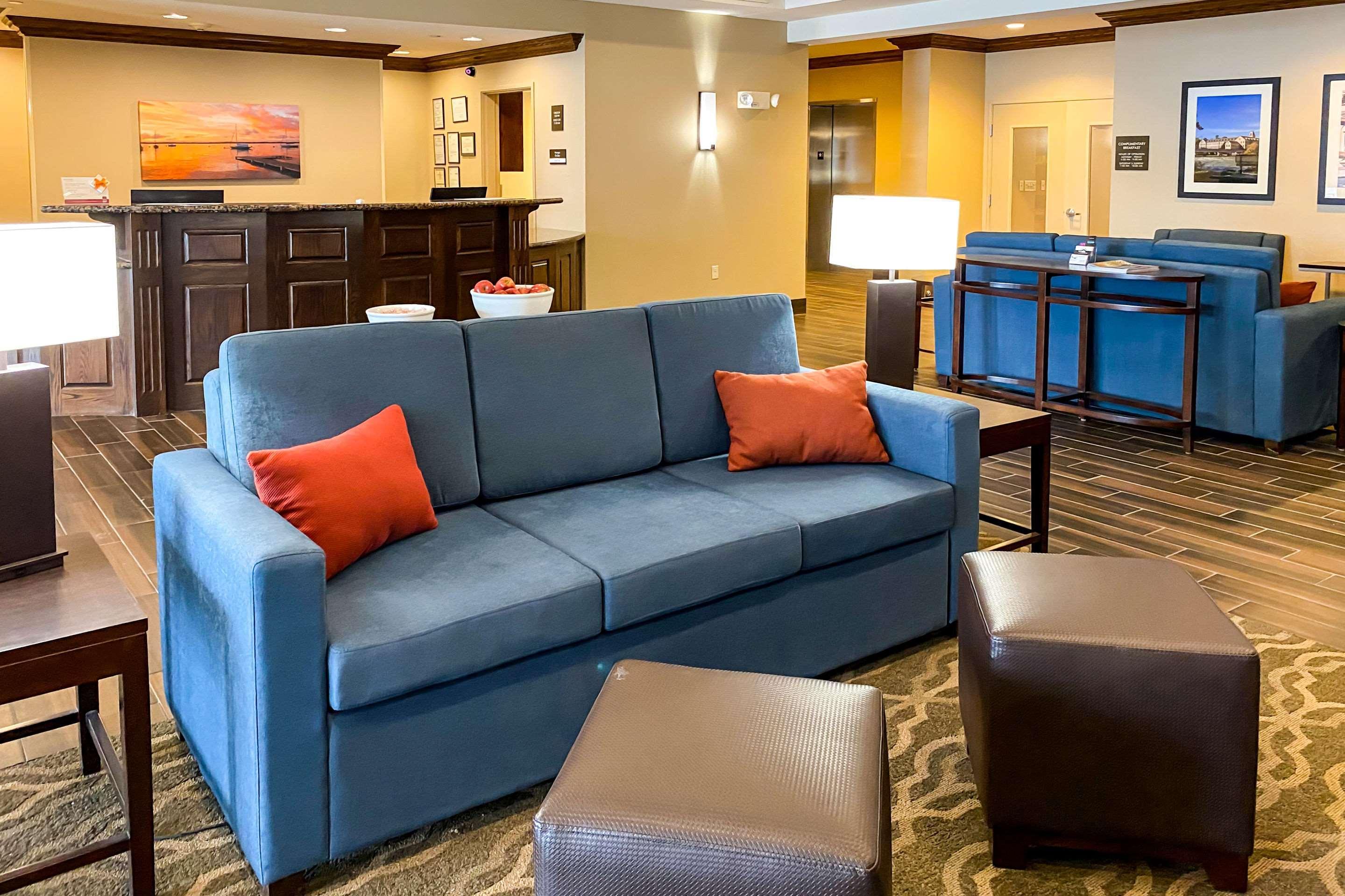 Comfort Suites Oshkosh Luaran gambar