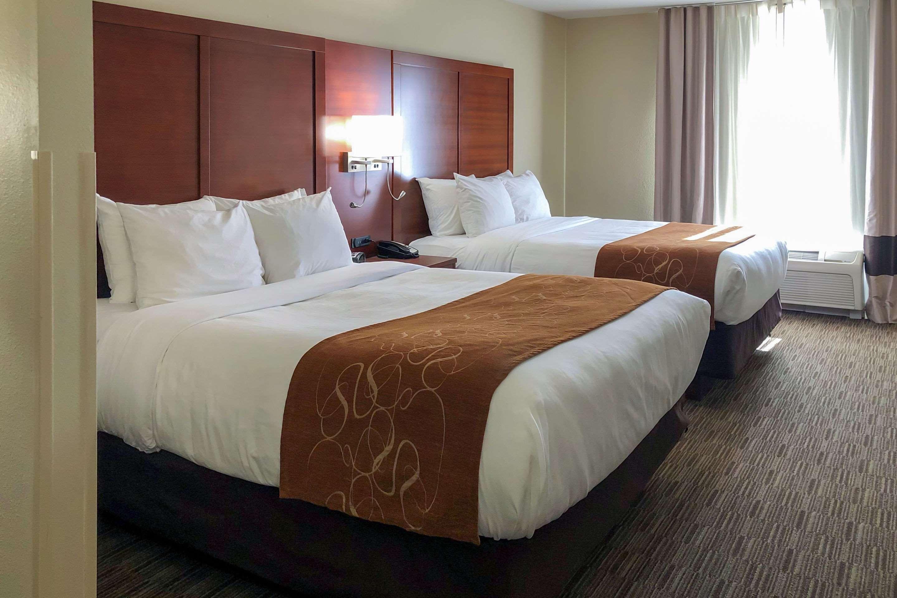 Comfort Suites Oshkosh Luaran gambar