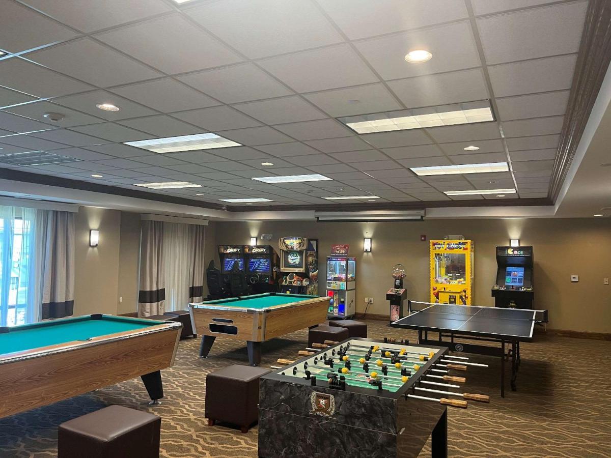 Comfort Suites Oshkosh Luaran gambar
